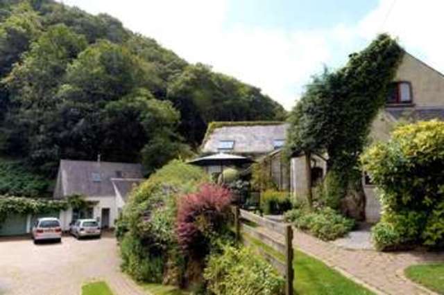  Image of 9 Bedroom Detached for sale at Newport Pembrokeshire Pontfaen, SA65 9TY