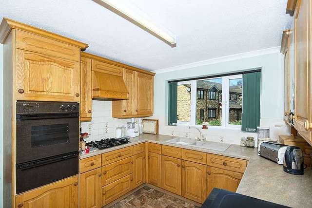  Image of 4 Bedroom Detached for sale at Canterbury, CT1 3YE