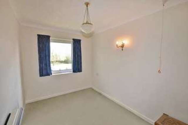  Image of 2 Bedroom Retirement Property for sale at 155 Kenilworth Road  Balsall Common, CV7 7ES