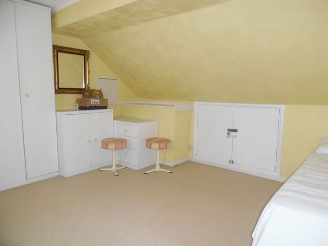  Image of Property to rent at Morden, SM4 4RF