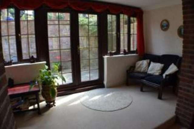  Image of 4 Bedroom Detached for sale at Shanklin Isle of Wight Shanklin, PO37 6DE