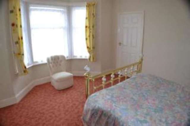  Image of 4 Bedroom Detached for sale at Shanklin Isle of Wight Shanklin, PO37 6DE