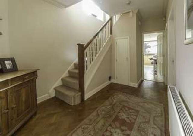  Image of 4 Bedroom Detached for sale at Showell Lane  Wolverhampton, WV4 4TZ