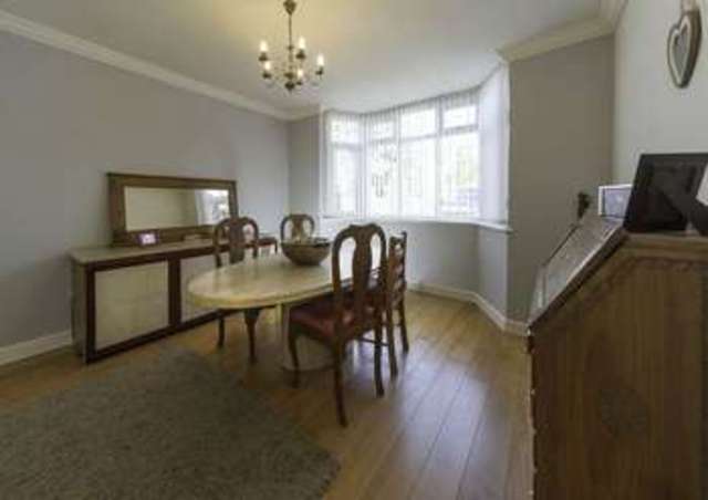  Image of 4 Bedroom Detached for sale at Showell Lane  Wolverhampton, WV4 4TZ