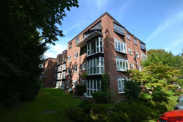  Image of 2 Bedroom Apartment for sale at Spath Road Didsbury Manchester, M20 2GA