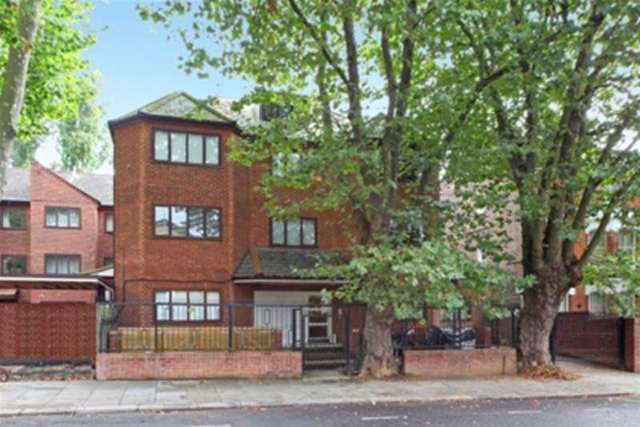  Image of 1 Bedroom Flat to rent at London, W10 6LH