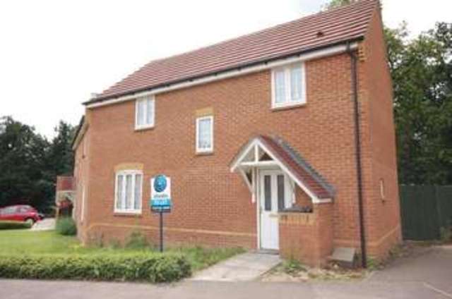 Image of 3 Bedroom Property to rent at Swallows Croft Reading Reading, RG1 6EH
