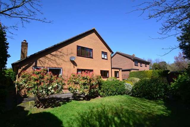  Image of 6 Bedroom Detached for sale at Poole, BH12 5EQ