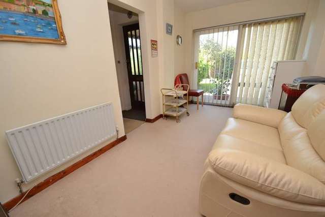  Image of 6 Bedroom Detached for sale at Poole, BH12 5EQ
