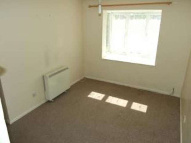  Image of 2 Bedroom Terraced for sale at Tolvaddon Camborne Camborne, TR14 0EN