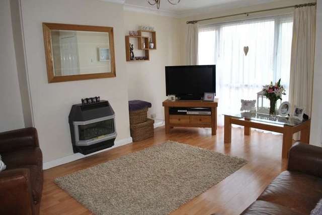  Image of 3 Bedroom Terraced for sale at STAPLEHURST, TN12 0PH
