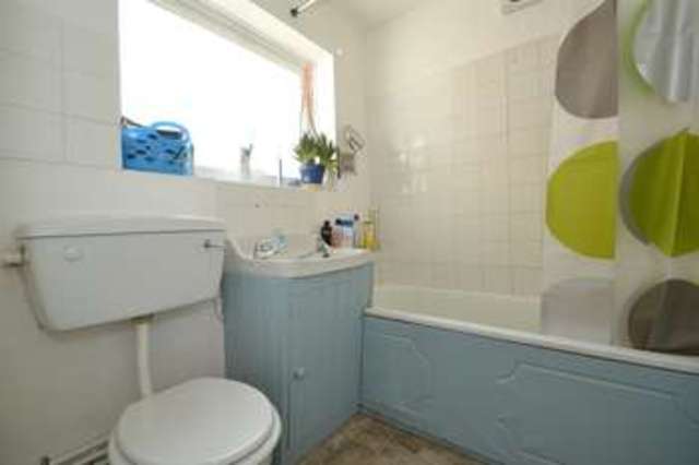  Image of 3 Bedroom Property for sale at Victoria Street Eccles Eccles, ME20 7HJ
