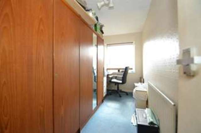  Image of 3 Bedroom Property for sale at Victoria Street Eccles Eccles, ME20 7HJ