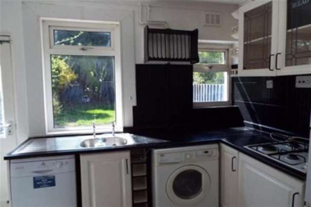  Image of 2 Bedroom Detached to rent at Warwick, CV34 5BA