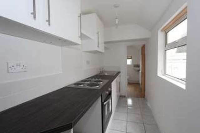  Image of 2 Bedroom Terraced for sale at West Acridge  Barton upon Humber, DN18 5AN
