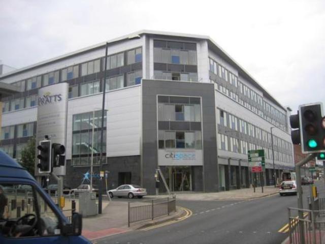  Image of 1 Bedroom Flat to rent at Leeds, LS2 7JS