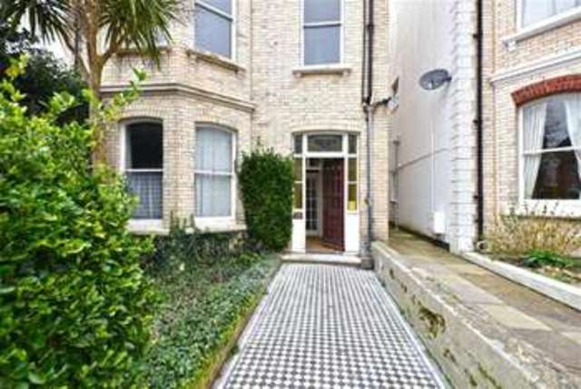  Image of 1 Bedroom Property to rent at Wilbury Gardens Hove Hove, BN3 6HY
