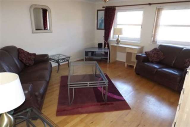  Image of 2 Bedroom Flat to rent at Glasgow, G3 8SW