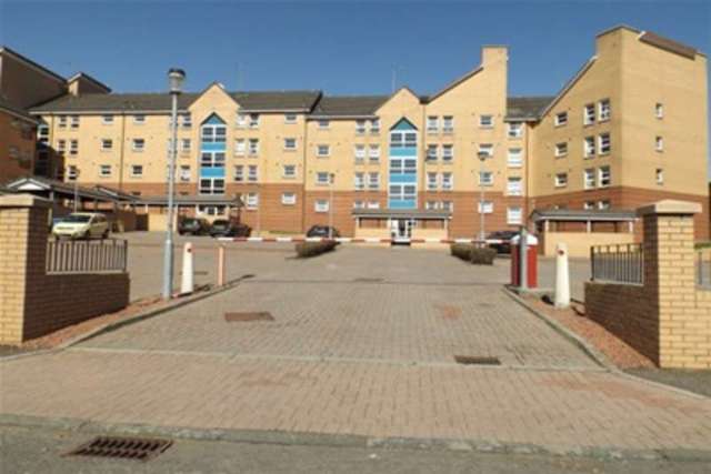  Image of 2 Bedroom Flat to rent at Glasgow, G3 8SW