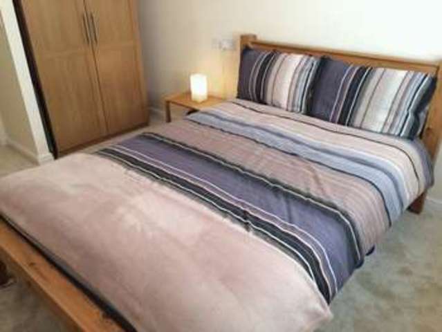  Image of 2 Bedroom Flat for sale at Walnut Close Laindon BASILDON, SS15 4DS