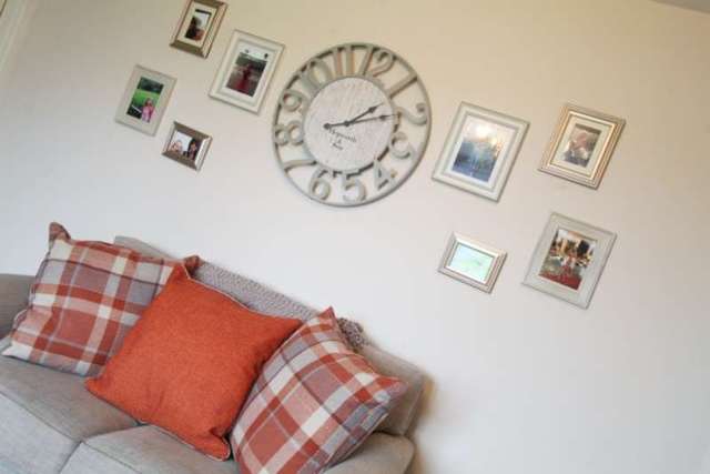  Image of 2 Bedroom Ground Flat for sale at Chisholm Place  Grangemouth, FK3 8PB