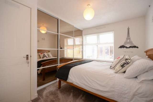  Image of 2 Bedroom Semi-Detached for sale at Jacobson Terrace  Dundee, DD3 9TD