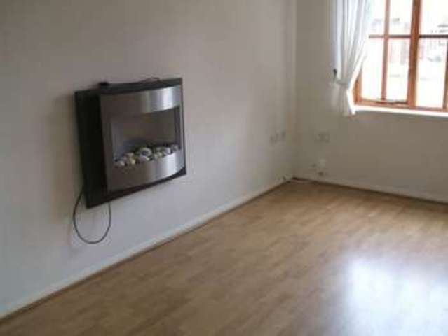  Image of 2 Bedroom Terraced to rent at Revesby Square Heighington Lincoln, LN4 1GG