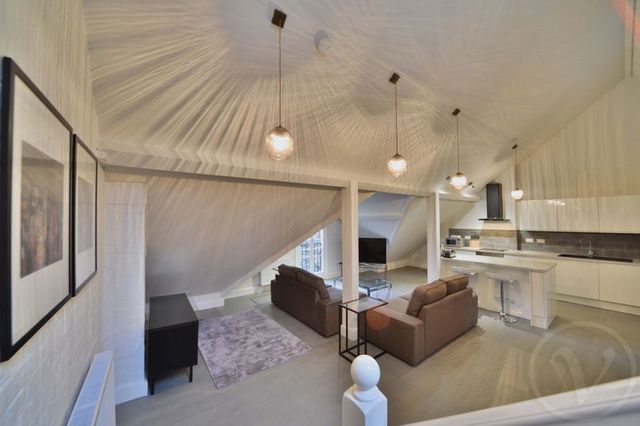  Image of 2 Bedroom Flat to rent at Adams Row Mayfair London, W1K 2LA