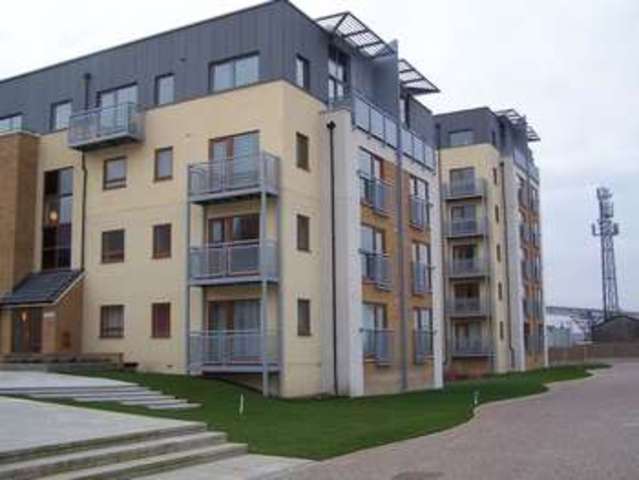  Image of 2 Bedroom Flat to rent at Amity Court North Star Boulevard Greenhithe, DA9 9UH