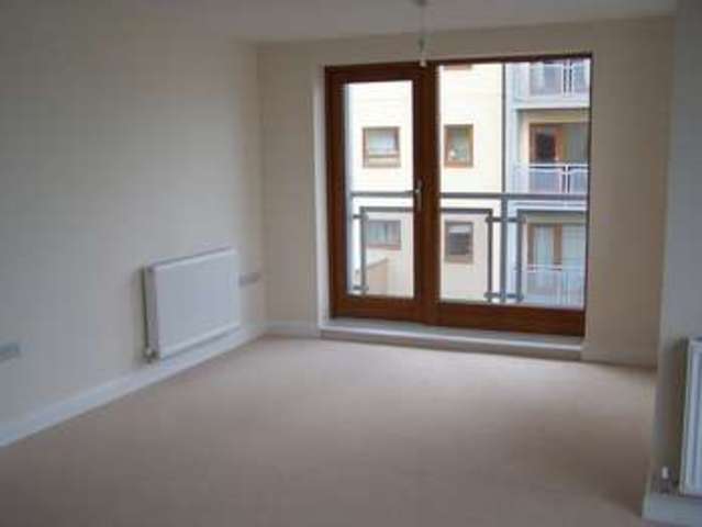  Image of 2 Bedroom Flat to rent at Amity Court North Star Boulevard Greenhithe, DA9 9UH