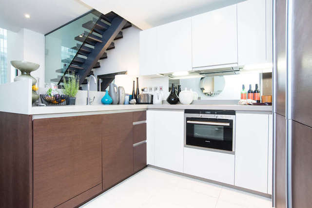  Image of 1 Bedroom Flat to rent at North Boulevard  Canary Wharf, E14 9AQ