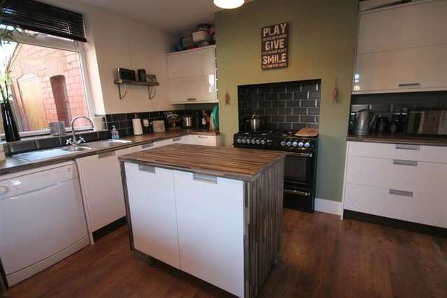  Image of 3 Bedroom Semi-Detached for sale at Morris Green Bolton Daubhill, BL3 3LF