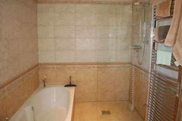  Image of 4 Bedroom Detached for sale at Bramley Gardens  Laindon, SS15 5QA