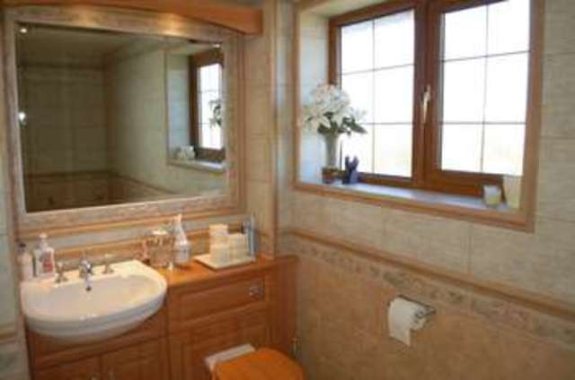  Image of 4 Bedroom Detached for sale at Bramley Gardens  Laindon, SS15 5QA