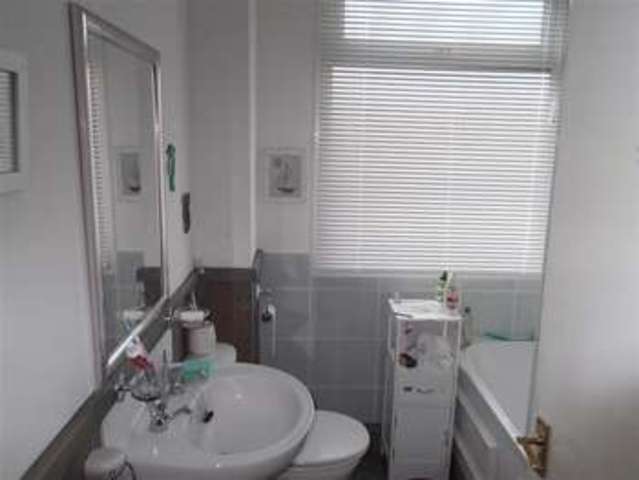  Image of 2 Bedroom Terraced for sale at Margate Kent Margate, CT9 2TT