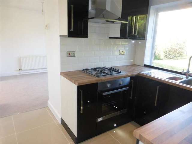  Image of 3 Bedroom Terraced for sale at Ramsgate Kent Ramsgate, CT12 6QE