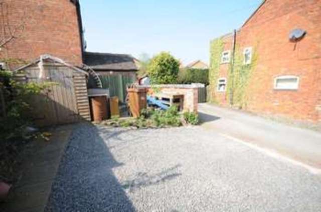  Image of 3 Bedroom Detached for sale at Cheadle Road  Uttoxeter, ST14 7BX