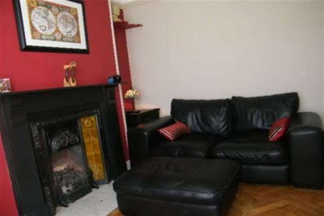  Image of 3 Bedroom Terraced to rent at Exeter, EX2 8SJ