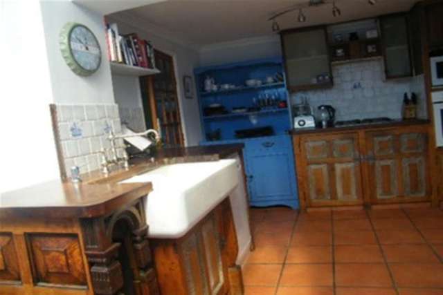 Image of 3 Bedroom Terraced to rent at Exeter, EX2 8SJ