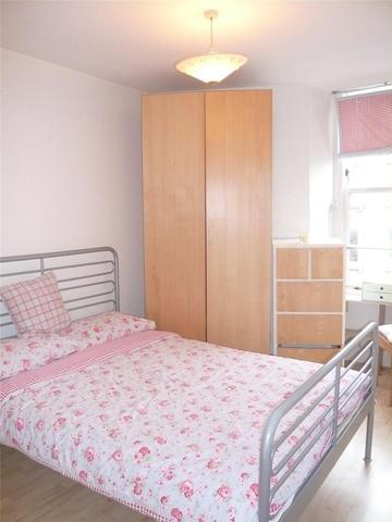  Image of 2 Bedroom Flat to rent at West End Dundee Dundee, DD2 2PF