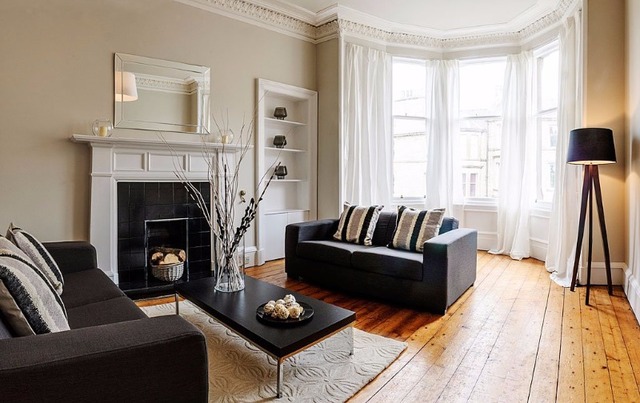  Image of 2 Bedroom Flat to rent at Comely Bank Edinburgh Edinburgh, EH4 1HE