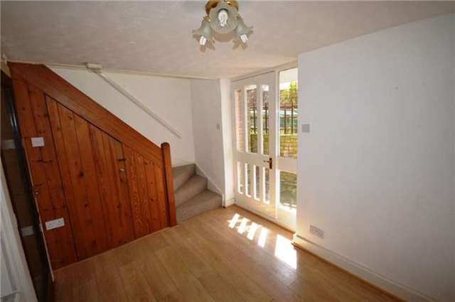  Image of 3 Bedroom Detached to rent at Cottenham, CB24 8QX
