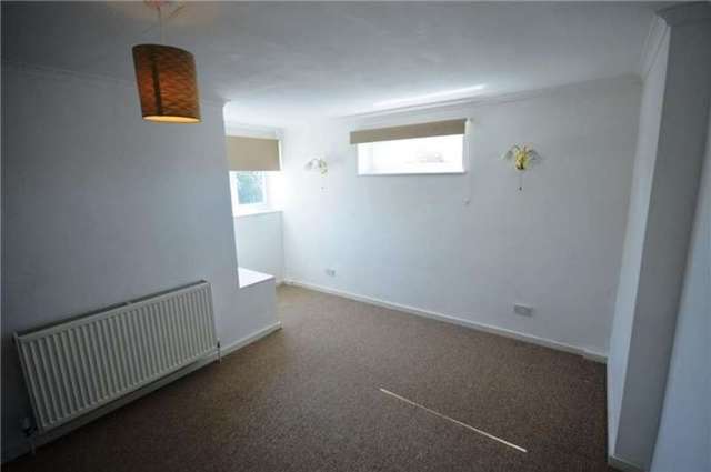  Image of 3 Bedroom Detached to rent at Cottenham, CB24 8QX