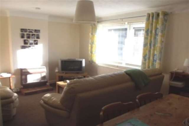  Image of 2 Bedroom Flat to rent at Southampton, SO17 1UE