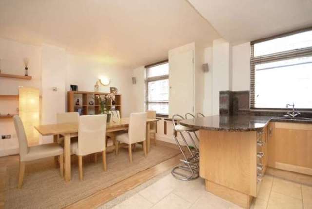  Image of 2 Bedroom Flat to rent at Devonshire Street  London, W1W 5EB