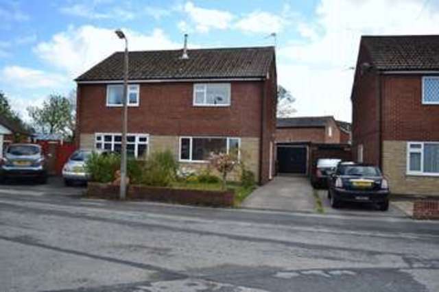  Image of 2 Bedroom Semi-Detached to rent at Doodstone Drive Lostock Hall Preston, PR5 5TX