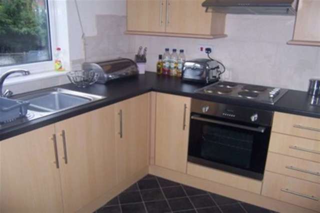  Image of 1 Bedroom Flat to rent at Devizes, SN10 5EA