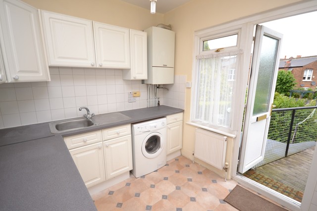  Image of 2 Bedroom Property to rent at East Finchley, N2 0SZ