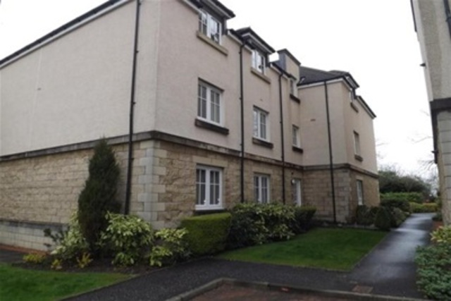  Image of 2 Bedroom Flat to rent at Paisley Renfrewshire Renfrewshire, PA2 6LD