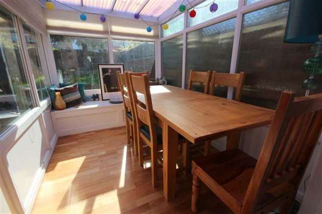  Image of 2 Bedroom Terraced to rent at Hetchleys  Hemel Hempstead, HP1 3NX